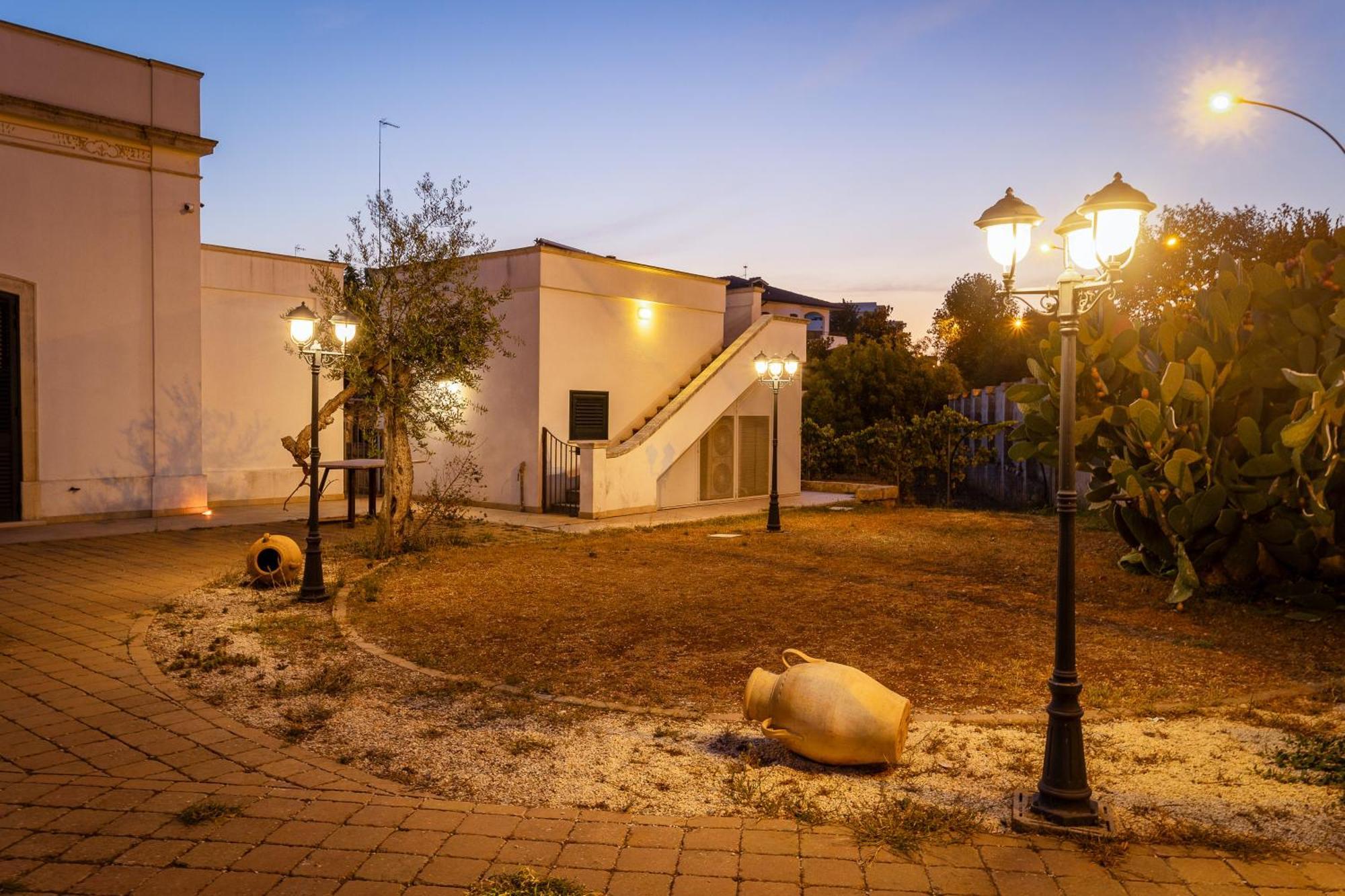Affittacamere Giardino Delle Zie-Vicino Ospedale Cardinale Panico Tricase Eksteriør bilde